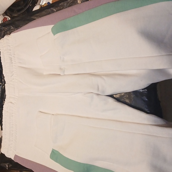 New KANGOL Jogging Pants- (Womans Size Small) - Picture 12 of 17